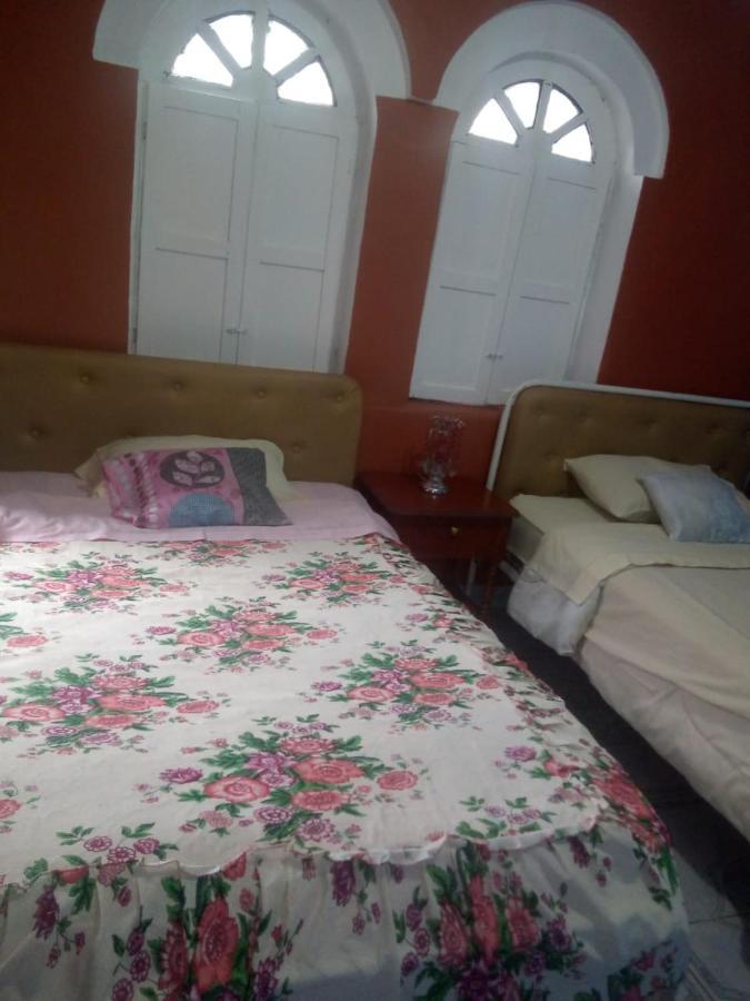 Hotel Panecillo Кито Екстериор снимка